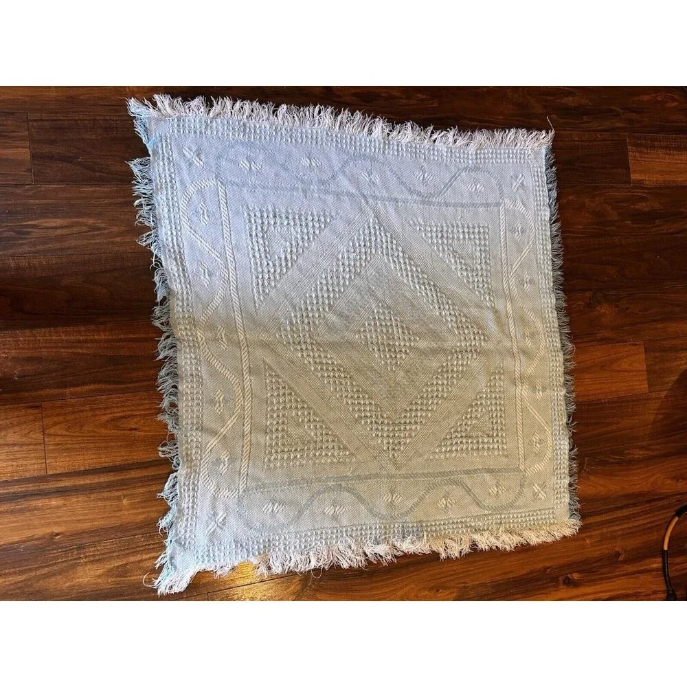 Vtg Baby Security Blanket Bumble Bee Design Blue White Fringed‎ Woven Acrylic